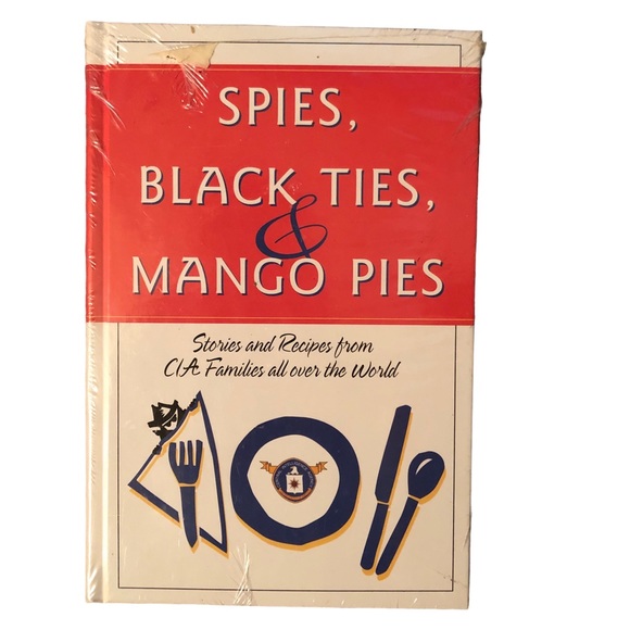 Spies Black Ties Mango Pies Cookbook CIA Families Food Travel Stories Recipes - Picture 5 of 5